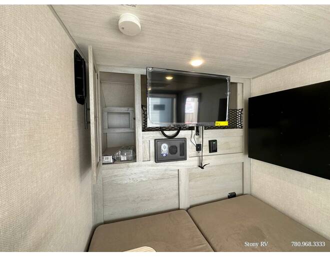 2023 IBEX 10LHG Travel Trailer at Stony RV Sales, Service and Consignment STOCK# 3138 Photo 16
