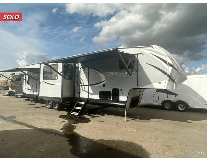2019 Cherokee Wolf Pack Toy Hauler 325Pack13 Fifth Wheel at Stony RV Sales and Service STOCK# 219 Photo 5