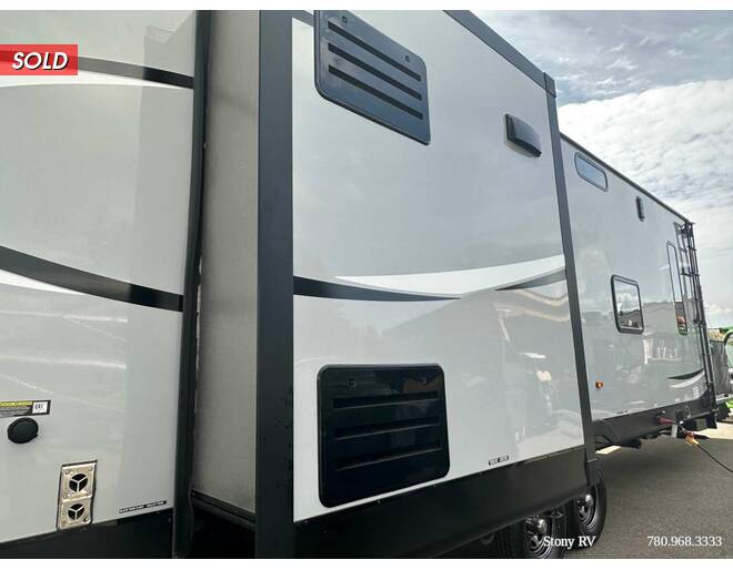 2019 Cherokee Wolf Pack Toy Hauler 325Pack13 Fifth Wheel at Stony RV Sales and Service STOCK# 219 Photo 29