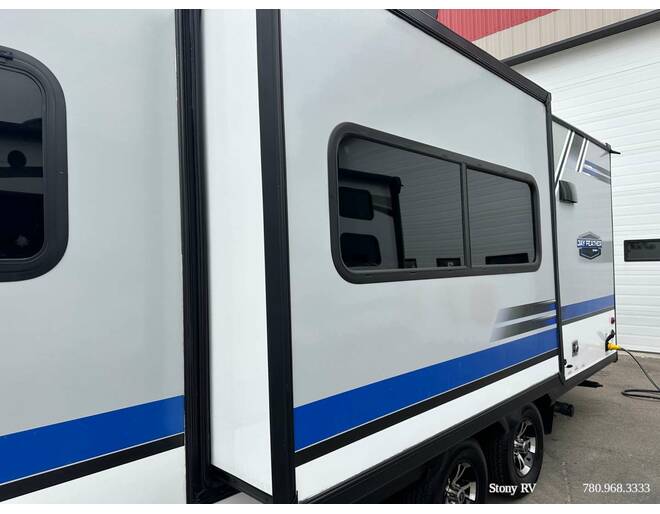 2018 Jayco Jay Feather 22RB Travel Trailer at Stony RV Sales, Service AND cONSIGNMENT. STOCK# S128 Photo 8