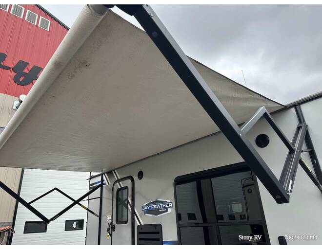 2018 Jayco Jay Feather 22RB Travel Trailer at Stony RV Sales, Service AND cONSIGNMENT. STOCK# S128 Photo 10