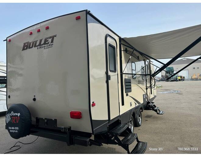2015 Keystone Bullet Ultra Lite 251RBS Travel Trailer at Stony RV Sales, Service and Consignment STOCK# S130 Photo 5
