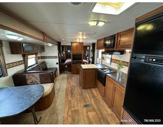 2015 Keystone Bullet Ultra Lite 251RBS Travel Trailer at Stony RV Sales, Service and Consignment STOCK# S130 Photo 11
