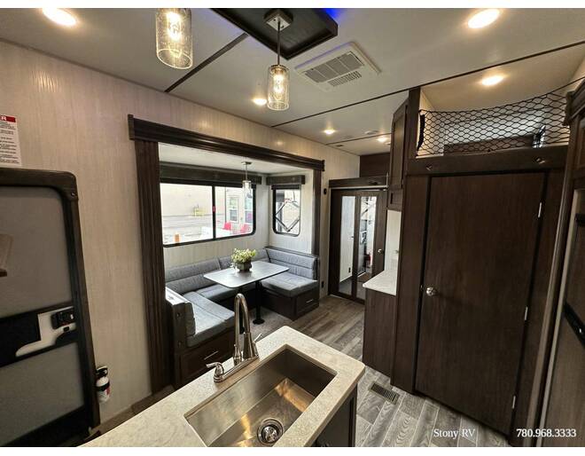 2019 Cherokee Wolf Pack Toy Hauler 325Pack13 Fifth Wheel at Stony RV Sales and Service STOCK# 1056 Photo 8
