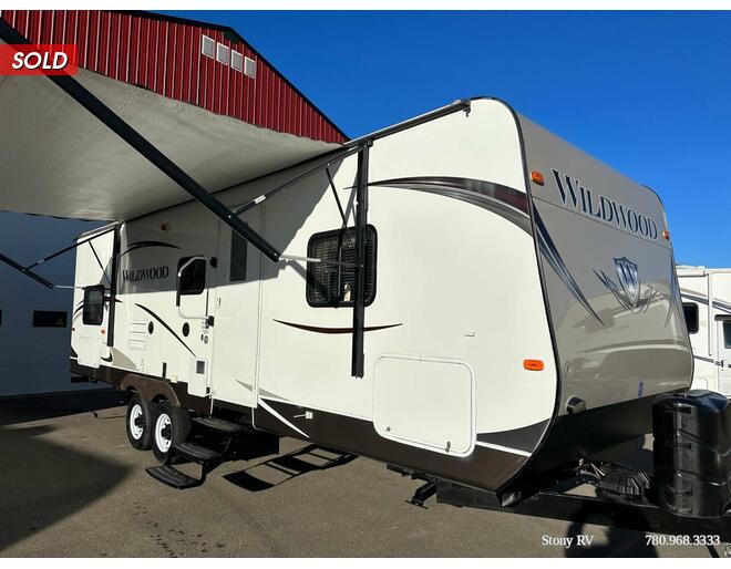 2014 Wildwood 27DBUD Travel Trailer at Stony RV Sales, Service and Consignment STOCK# 1063 Exterior Photo
