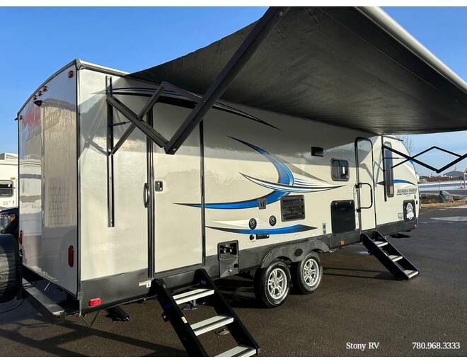 2019 Cherokee Alpha Wolf 26DBHL Travel Trailer at Stony RV Sales, Service and Consignment STOCK# 1072 Photo 8