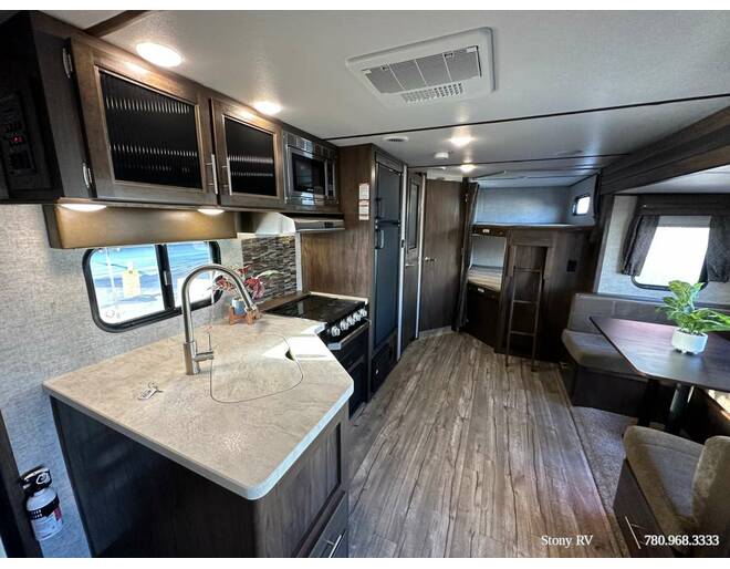 2019 Cherokee Alpha Wolf 26DBHL Travel Trailer at Stony RV Sales, Service and Consignment STOCK# 1072 Photo 12
