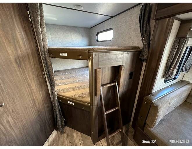2019 Cherokee Alpha Wolf 26DBHL Travel Trailer at Stony RV Sales, Service and Consignment STOCK# 1072 Photo 15