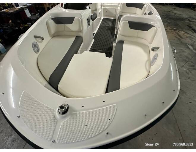 2021 Bayliner Element 18 Jet Boat at Stony RV Sales, Service and Consignment STOCK# S138 Photo 8