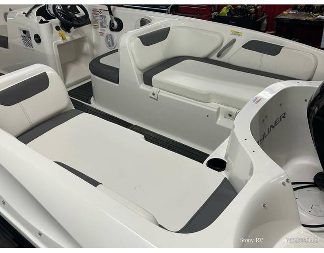 2021 Bayliner Element 18 Jet Boat at Stony RV Sales, Service and Consignment STOCK# S138 Photo 10