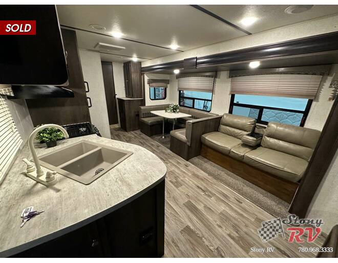 2018 Starcraft Autumn Ridge Outfitter 31BHU Travel Trailer at Stony RV Sales and Service STOCK# 1089 Photo 11