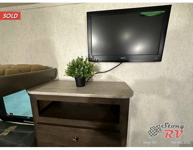2018 Starcraft Autumn Ridge Outfitter 31BHU Travel Trailer at Stony RV Sales and Service STOCK# 1089 Photo 21