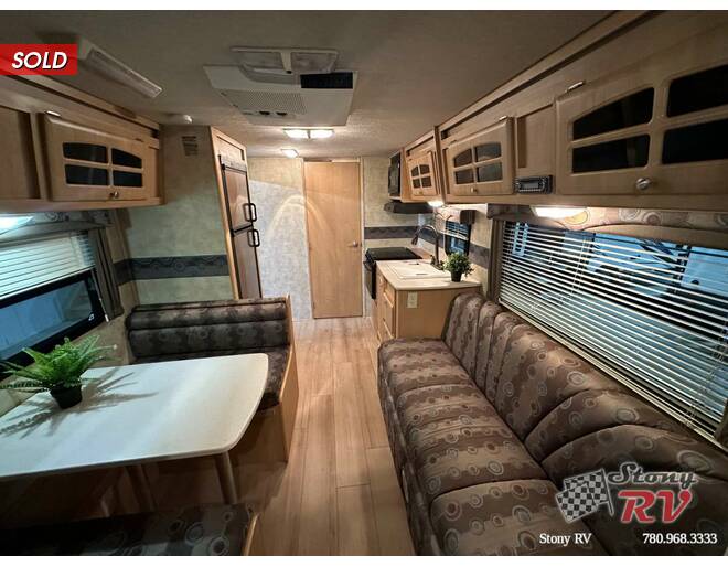2008 Starcraft Star Stream 24QB Travel Trailer at Stony RV Sales, Service and Consignment STOCK# 233 Photo 12