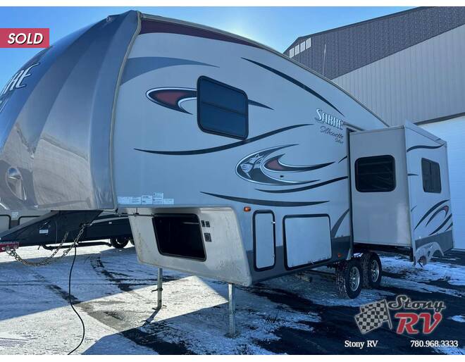 2015 Palomino Sabre Silhoutte 250RLUD Fifth Wheel at Stony RV Sales and Service STOCK# C146 Photo 2