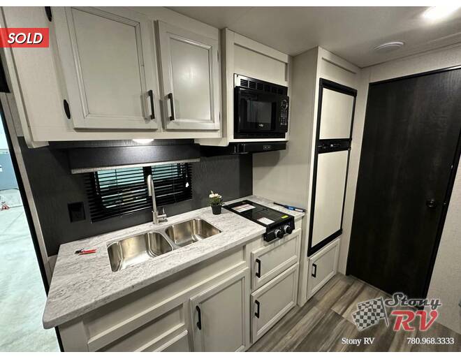 2022 Open Range Conventional 180BHS Travel Trailer at Stony RV Sales, Service and Consignment STOCK# 1100 Photo 17