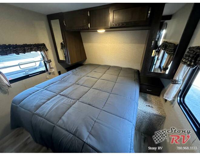 2018 Keystone Springdale West 240BHWE Travel Trailer at Stony RV Sales, Service and Consignment STOCK# 1112 Photo 14