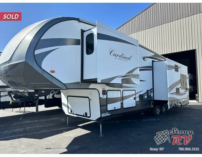 2014 Cardinal 3030RS Fifth Wheel at Stony RV Sales, Service and Consignment STOCK# C150 Photo 2