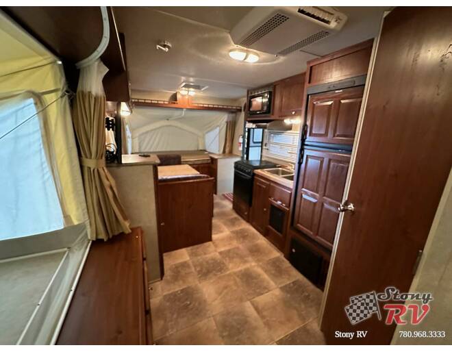 2013 Rockwood Roo 183 Travel Trailer at Stony RV Sales, Service and Consignment STOCK# 1119 Photo 11