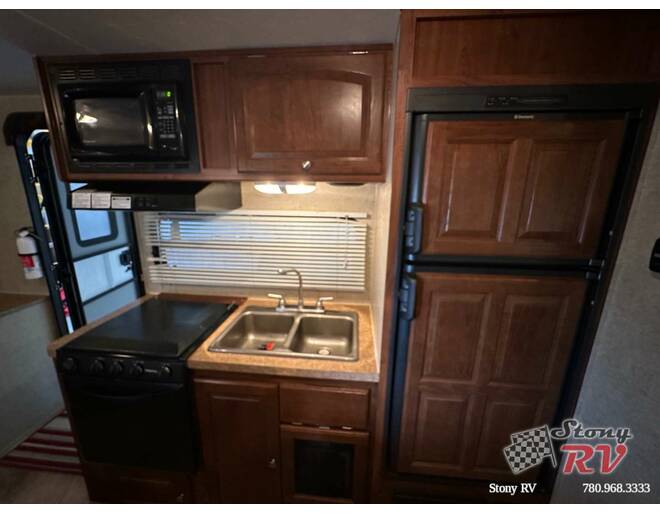 2013 Rockwood Roo 183 Travel Trailer at Stony RV Sales, Service and Consignment STOCK# 1119 Photo 13