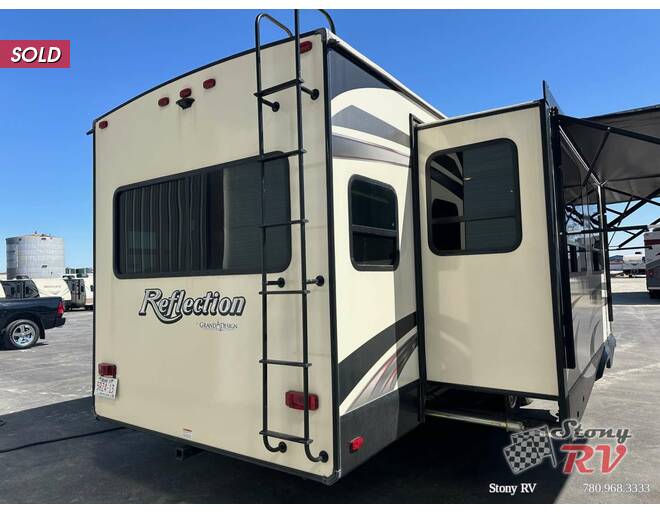 2018 Grand Design Reflection 315RLTS Travel Trailer at Stony RV Sales, Service AND cONSIGNMENT. STOCK# C156 Photo 8