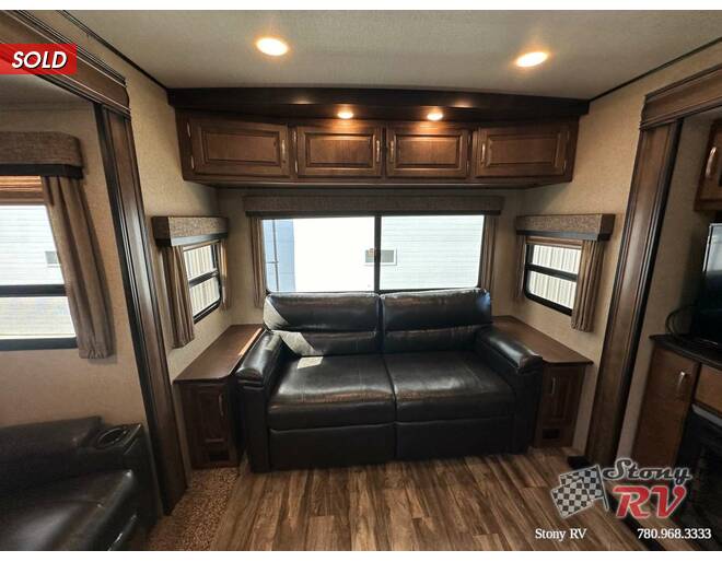 2018 Grand Design Reflection 315RLTS Travel Trailer at Stony RV Sales, Service and Consignment STOCK# C156 Photo 14