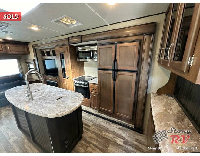 2018 Grand Design Reflection 315RLTS Travel Trailer at Stony RV Sales, Service AND cONSIGNMENT. STOCK# C156 Photo 16