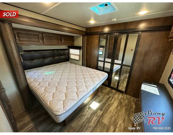 2018 Grand Design Reflection 315RLTS Travel Trailer at Stony RV Sales, Service and Consignment STOCK# C156 Photo 17