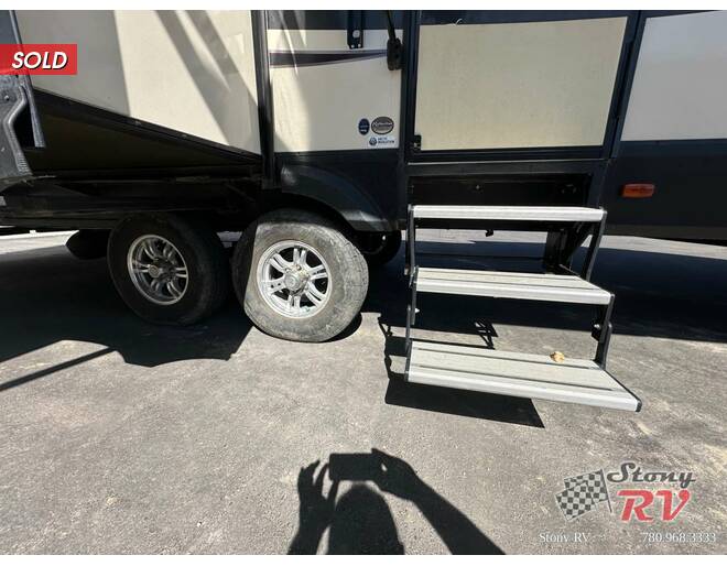 2018 Grand Design Reflection 315RLTS Travel Trailer at Stony RV Sales, Service AND cONSIGNMENT. STOCK# C156 Photo 20