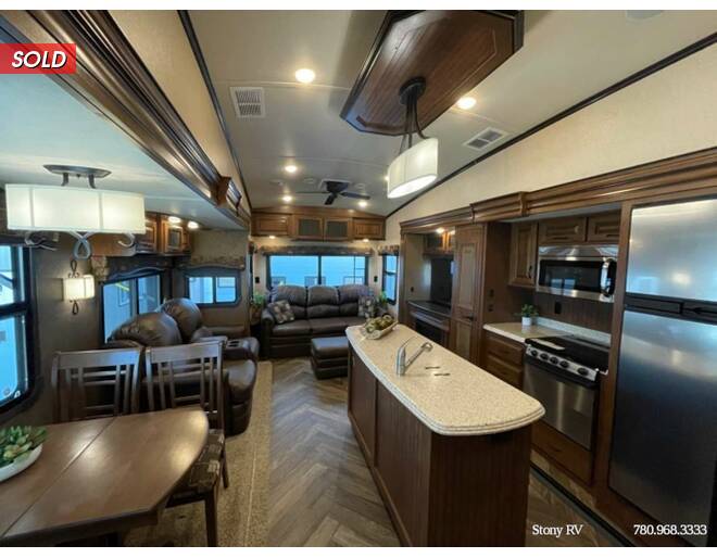 2016 Jayco North Point 377RLBH Fifth Wheel at Stony RV Sales and Service STOCK# 773 Photo 16