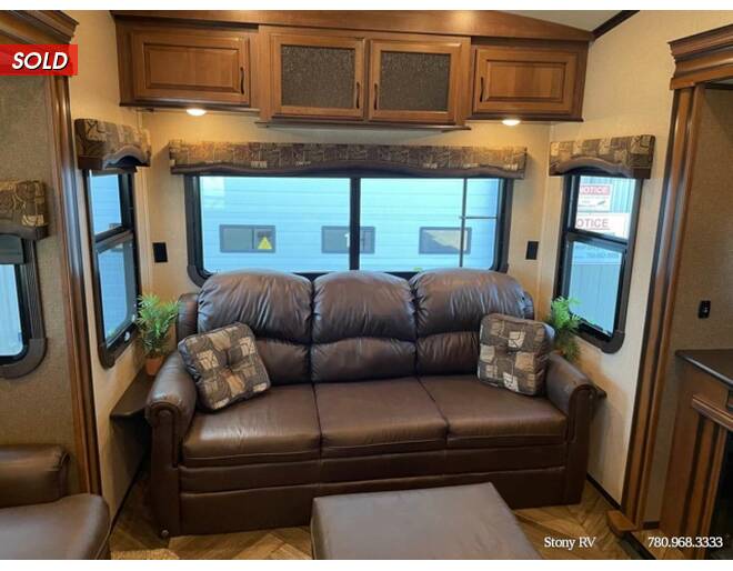 2016 Jayco North Point 377RLBH Fifth Wheel at Stony RV Sales and Service STOCK# 773 Photo 19