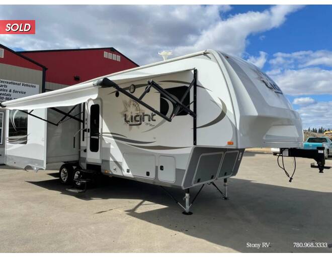 2014 Open Range Light 318RLS Fifth Wheel at Stony RV Sales, Service and Consignment STOCK# 168 Photo 2
