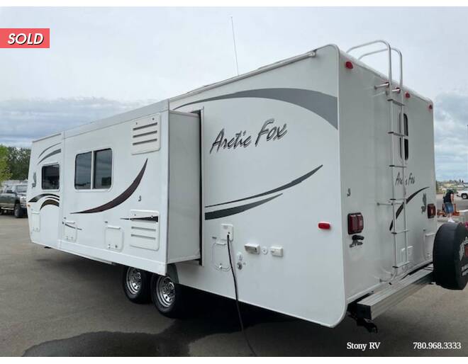 2007 Northwood Arctic Fox 26Z2 Travel Trailer at Stony RV Sales, Service and Consignment STOCK# 771 Photo 3