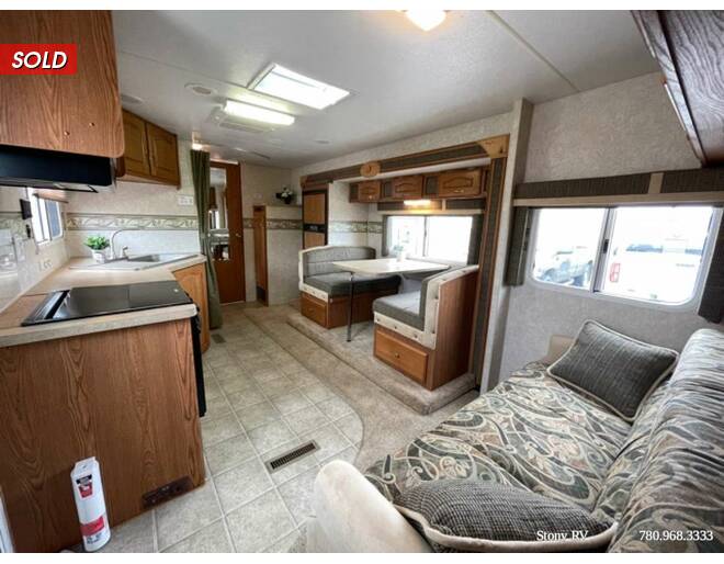 2007 Northwood Arctic Fox 26Z2 Travel Trailer at Stony RV Sales, Service and Consignment STOCK# 771 Photo 7