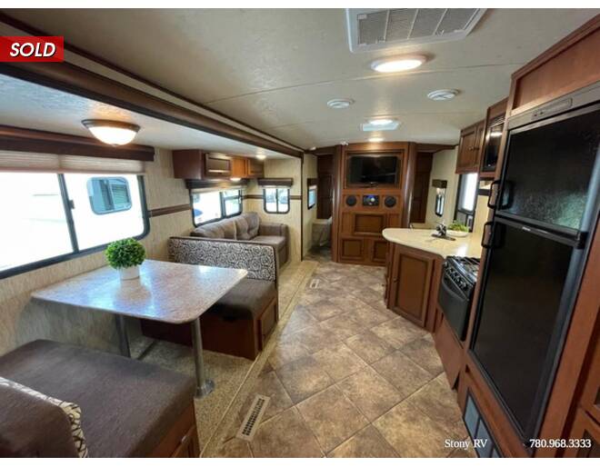 2014 Palomino SolAire Ultra Lite 267BHSK Travel Trailer at Stony RV Sales and Service STOCK# 789 Photo 7