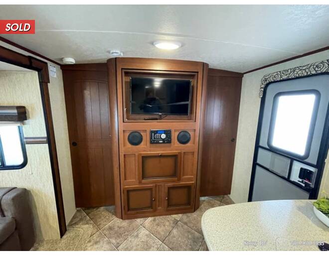 2014 Palomino SolAire Ultra Lite 267BHSK Travel Trailer at Stony RV Sales and Service STOCK# 789 Photo 12