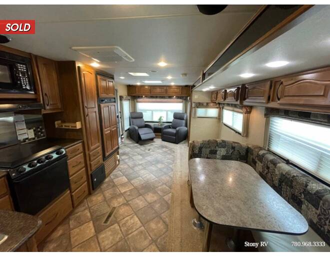 2013 Outdoors RV Wind River 280RLS Travel Trailer at Stony RV Sales and Service STOCK# 796 Photo 9