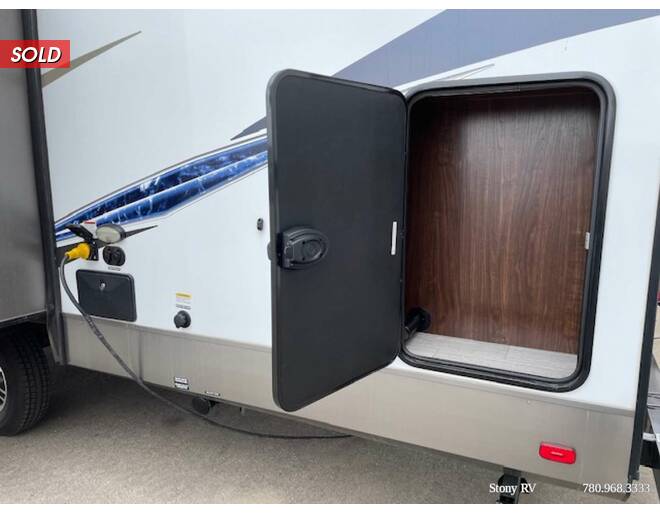 2019 Palomino SolAire Ultra Lite 258RBSS Travel Trailer at Stony RV Sales and Service STOCK# 807 Photo 22