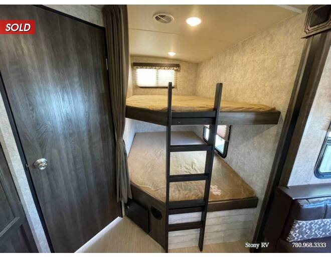 2016 Open Range Ultra Lite 2704BH Travel Trailer at Stony RV Sales and Service STOCK# 818 Photo 9