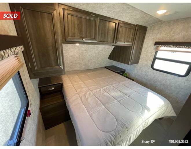 2016 Open Range Ultra Lite 2704BH Travel Trailer at Stony RV Sales and Service STOCK# 818 Photo 15
