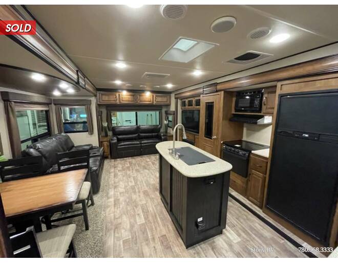 2016 Grand Design Reflection 313RLTS Travel Trailer at Stony RV Sales and Service STOCK# 834 Photo 9