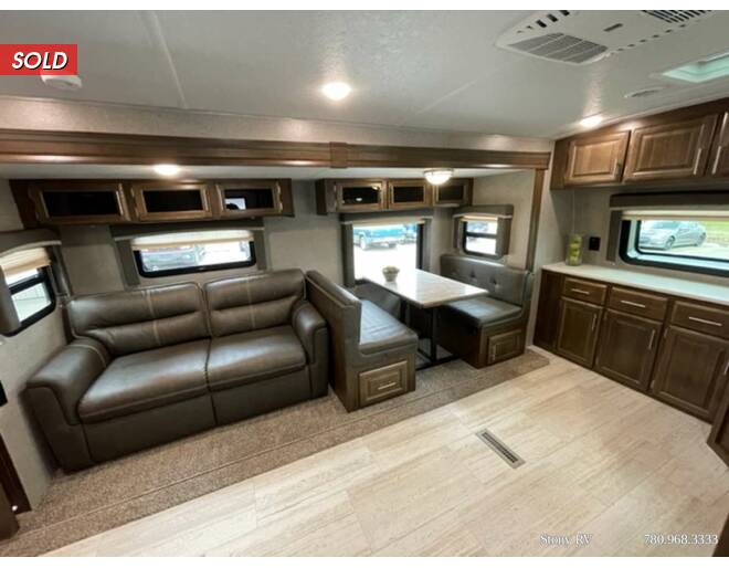 2019 Rockwood Ultra Lite 2608BSD Travel Trailer at Stony RV Sales, Service and Consignment STOCK# 868 Photo 7
