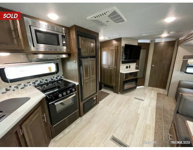 2019 Rockwood Ultra Lite 2608BSD Travel Trailer at Stony RV Sales, Service and Consignment STOCK# 868 Photo 10