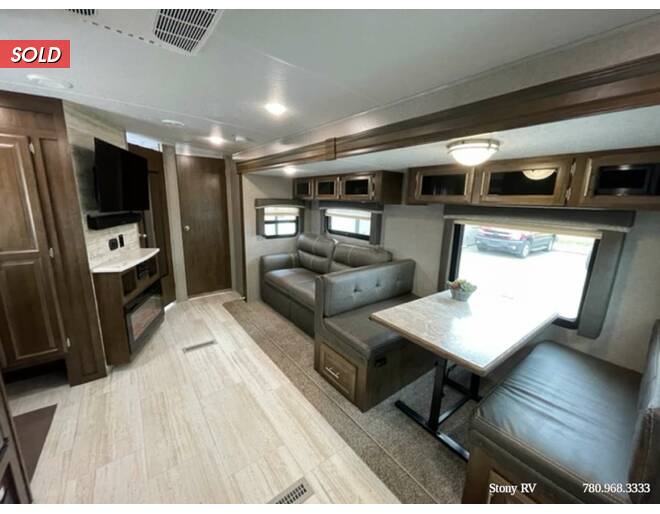 2019 Rockwood Ultra Lite 2608BSD Travel Trailer at Stony RV Sales, Service and Consignment STOCK# 868 Photo 11