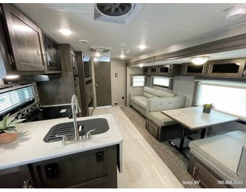 2019 Rockwood Ultra Lite 2912BS  at Stony RV Sales and Service STOCK# 861 Photo 8
