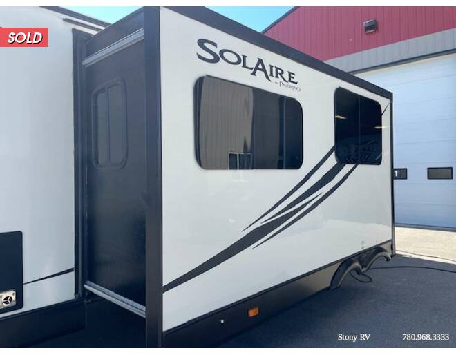 2015 Palomino SolAire Eclipse 307QBDSK Travel Trailer at Stony RV Sales and Service STOCK# S-78 Photo 7