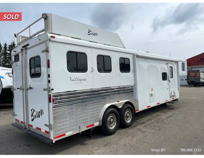 2014 Bison 3 Horse 8310TE Horse GN at Stony RV Sales, Service and Consignment STOCK# 877 Photo 3