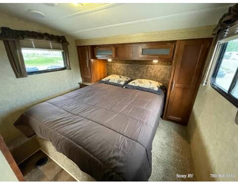 2014 Skyline Walkabout 28RE Fifth Wheel at Stony RV Sales and Service STOCK# 844 Photo 13