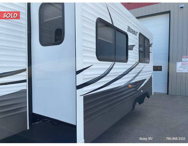 2015 Keystone Hideout West 28BHSWE Travel Trailer at Stony RV Sales and Service STOCK# 890 Photo 21