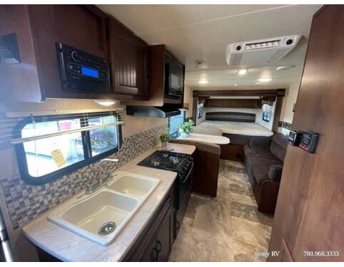 2015 Jayco Jay Feather Ultra Lite X213 Travel Trailer at Stony RV Sales and Service STOCK# 904 Photo 15