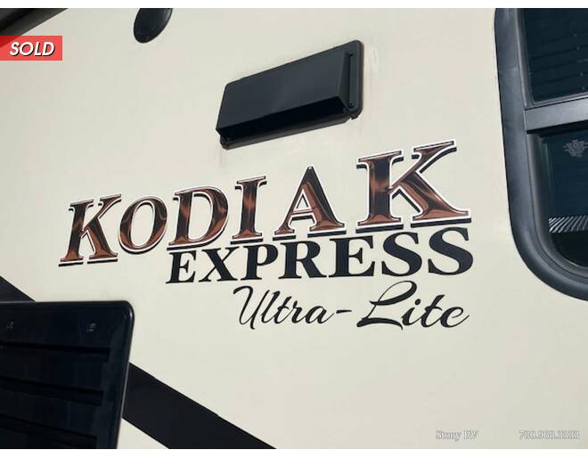 2016 Dutchmen Kodiak Express 286BHSL Travel Trailer at Stony RV Sales and Service STOCK# 909 Photo 6